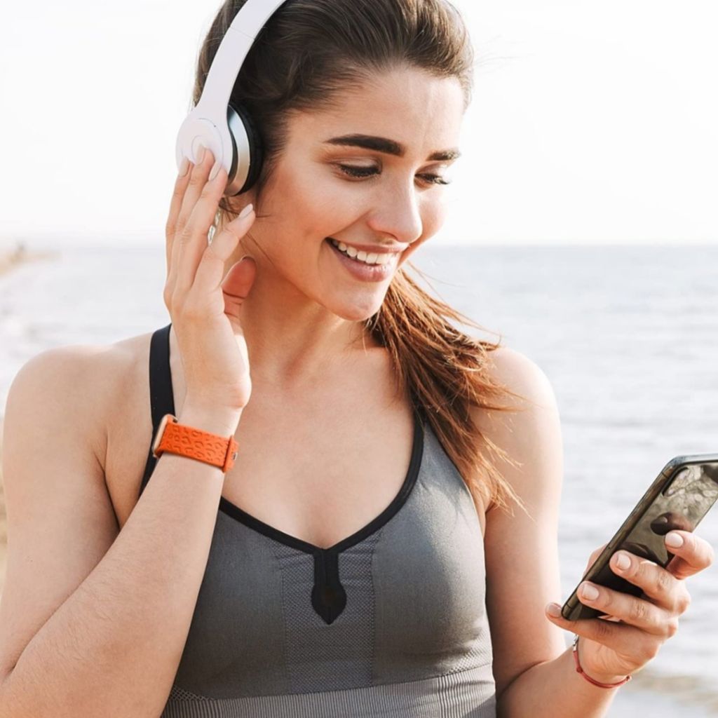 Metior Silicone Band With Engraved Leopard Pattern - Astra Straps